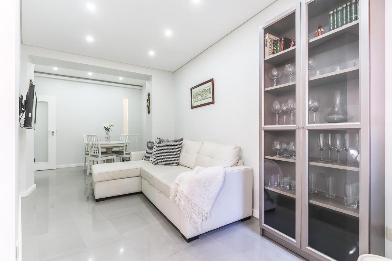 Vita Portucale ! Moscavide Casa Branca W/ Terrace Lizbona Zewnętrze zdjęcie
